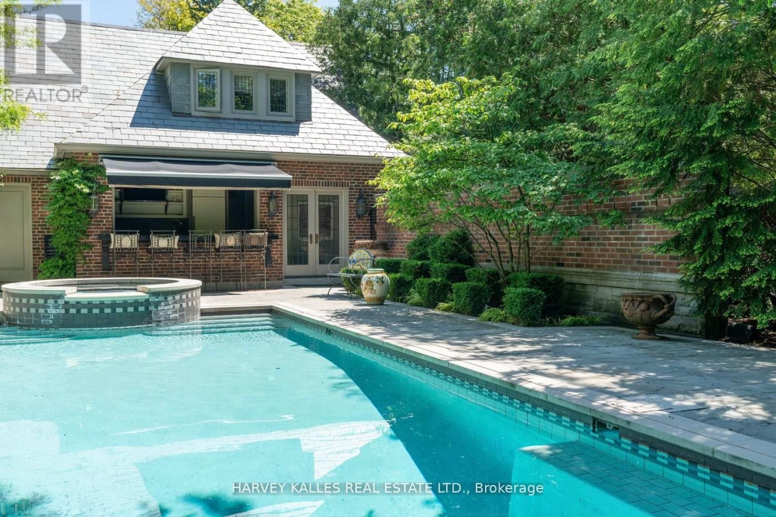 175 TEDDINGTON PARK AVENUE Image 24