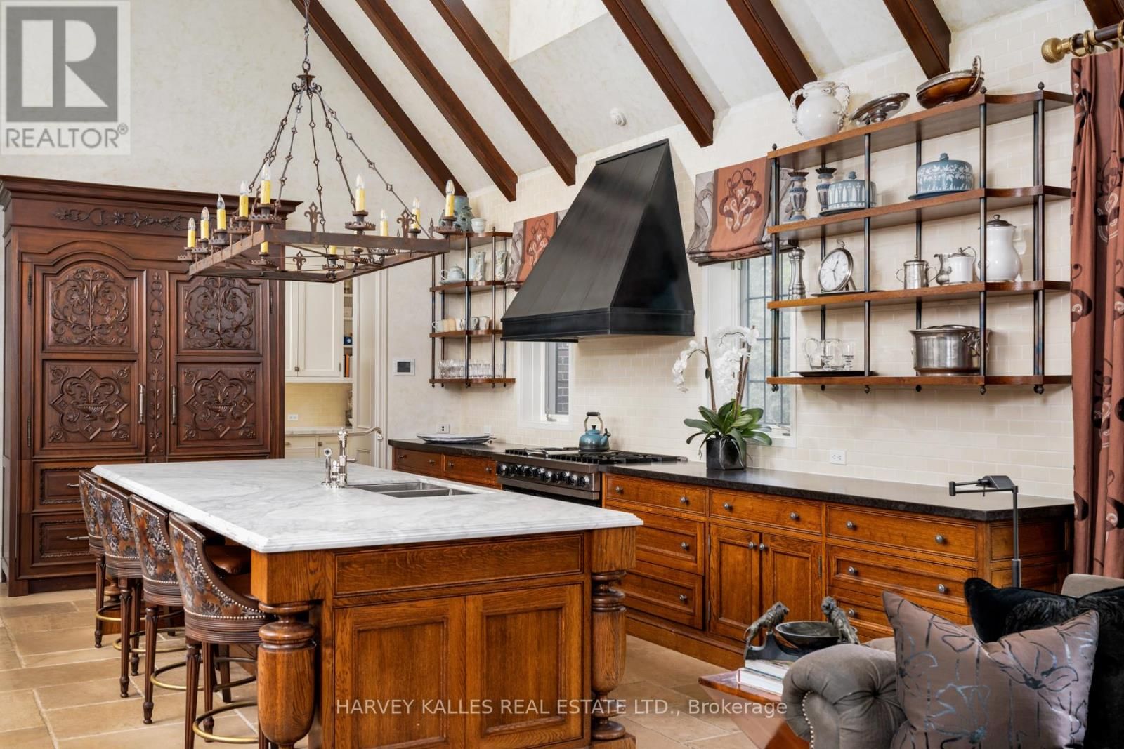 175 TEDDINGTON PARK AVENUE Image 5