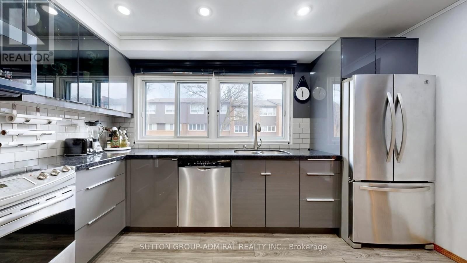 4 DOVE HAWK WAY Image 15