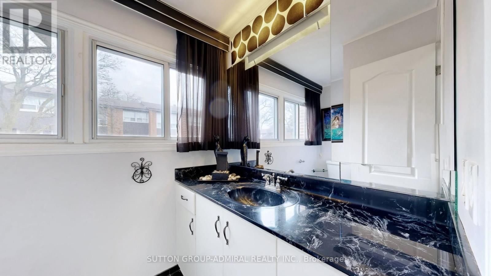 4 DOVE HAWK WAY Image 18