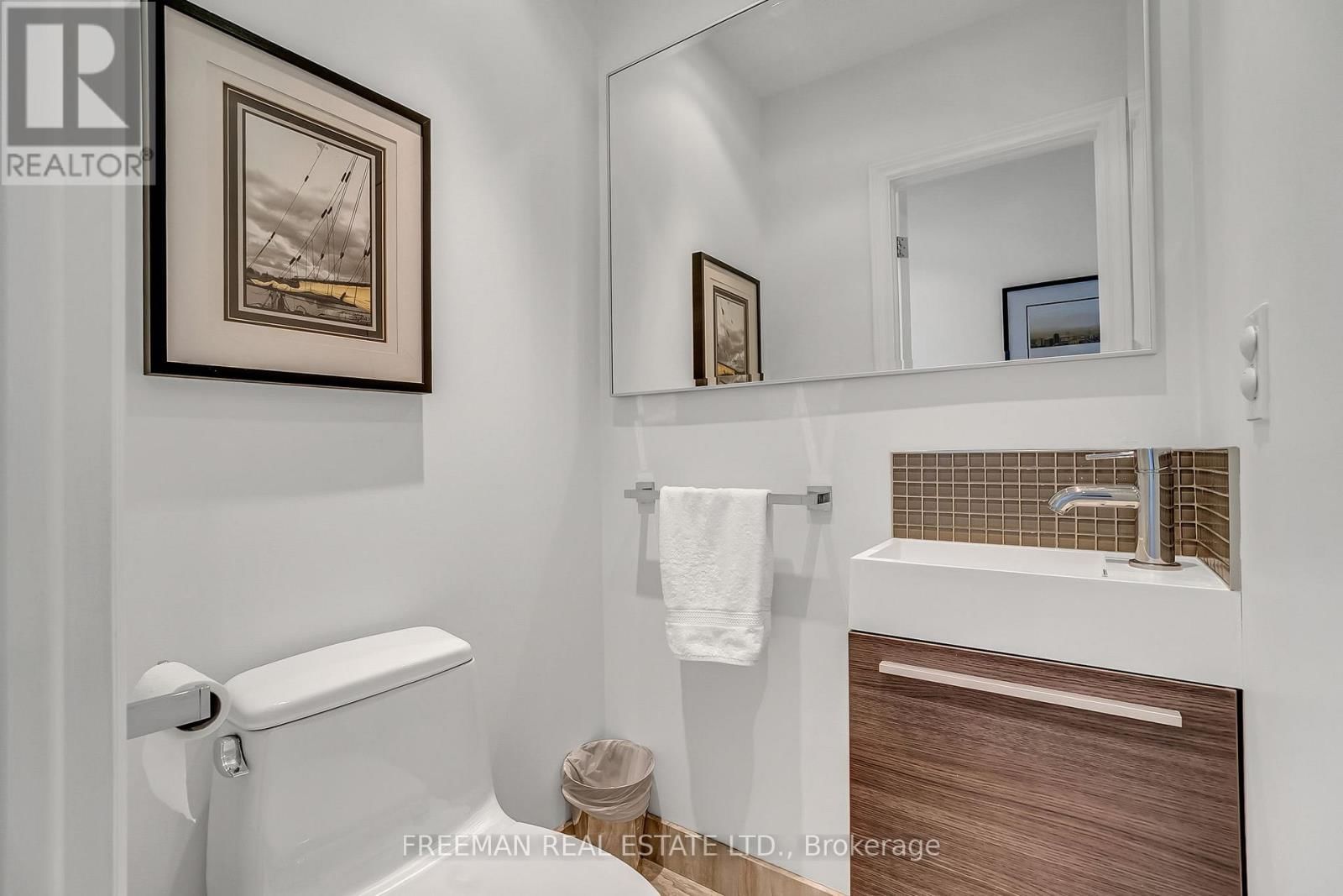 49 ROMNEY ROAD Image 20