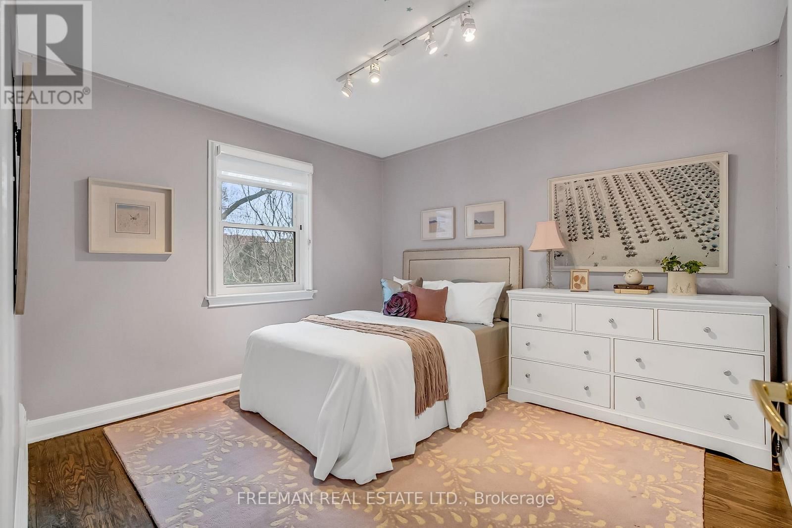 49 ROMNEY ROAD Image 25