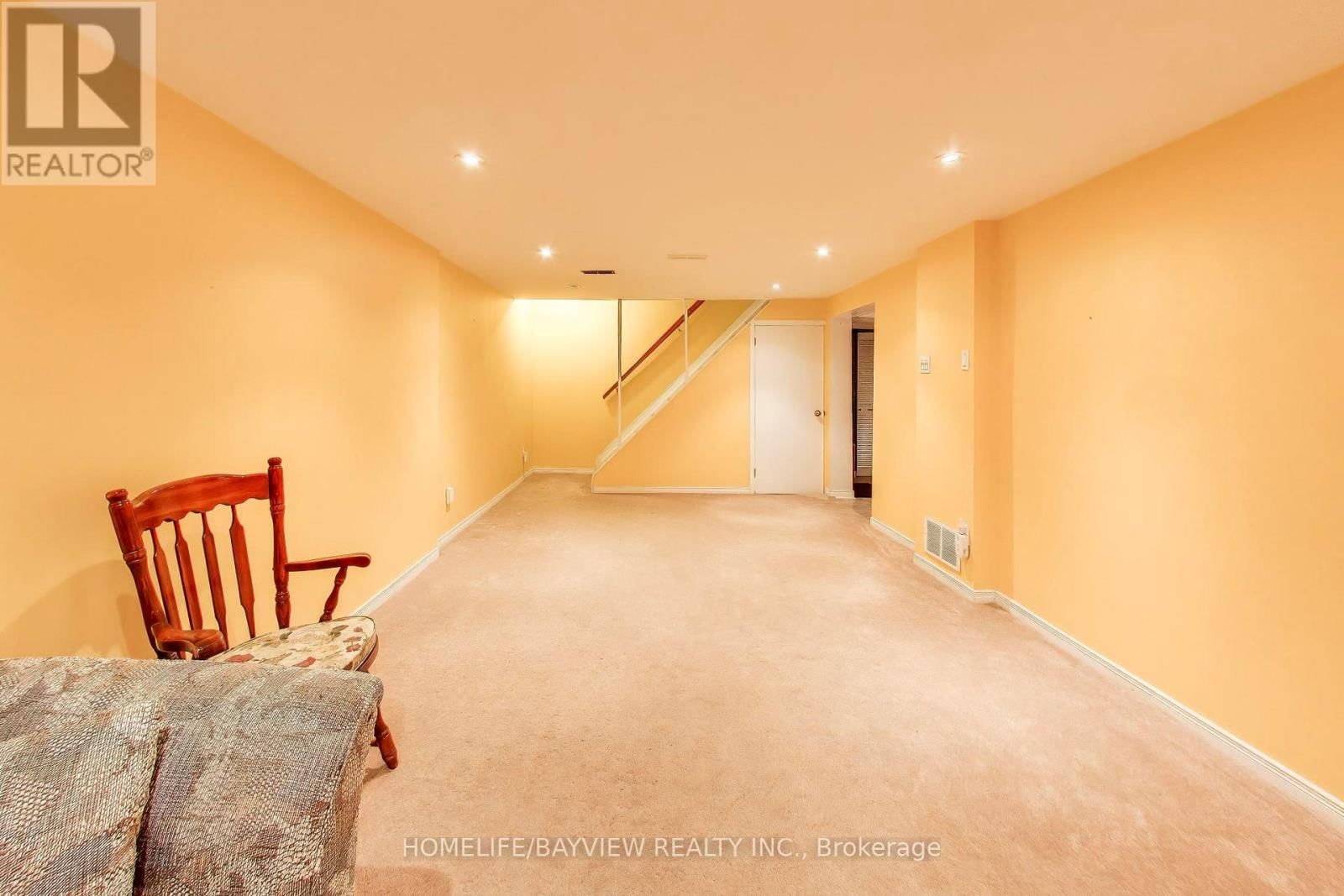 37 BEVERIDGE DRIVE Image 30