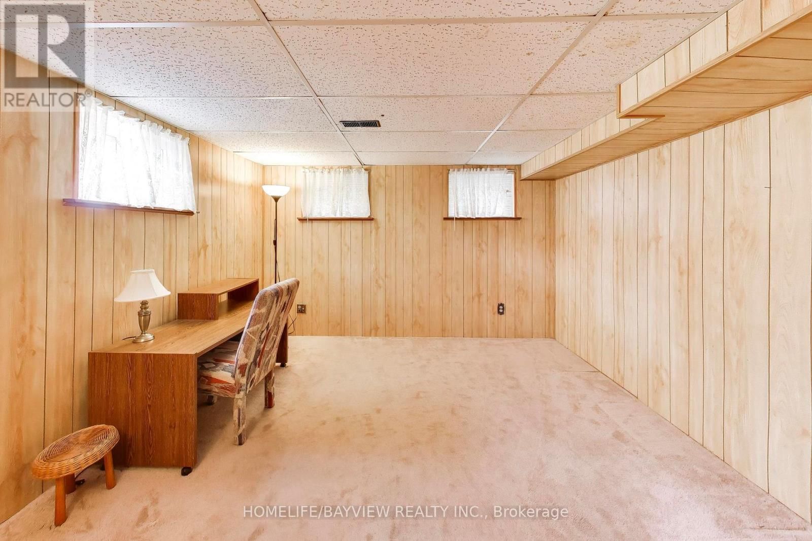 37 BEVERIDGE DRIVE Image 32