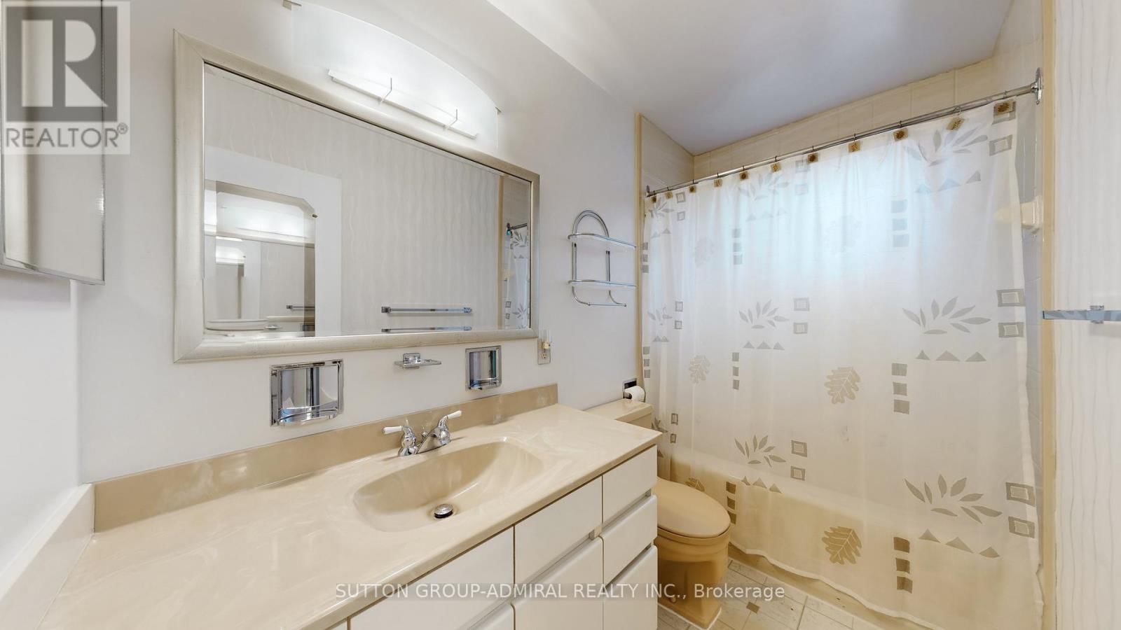 5 WEDGEPORT PLACE Image 43