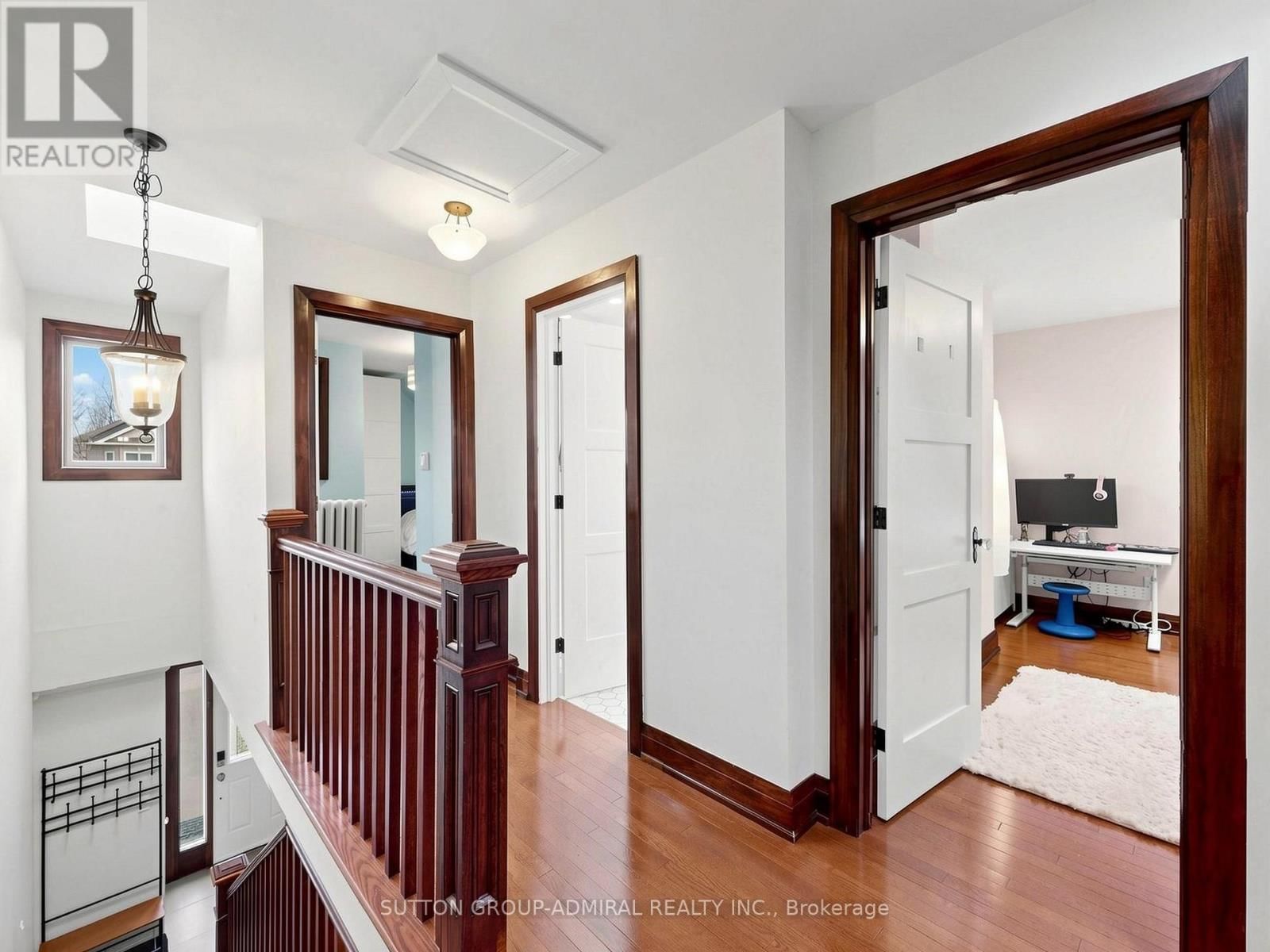 329 MELROSE AVENUE Image 16