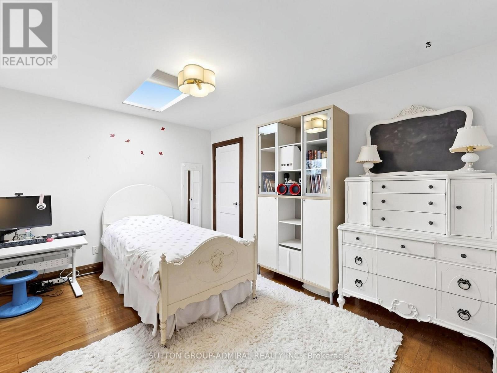 329 MELROSE AVENUE Image 21