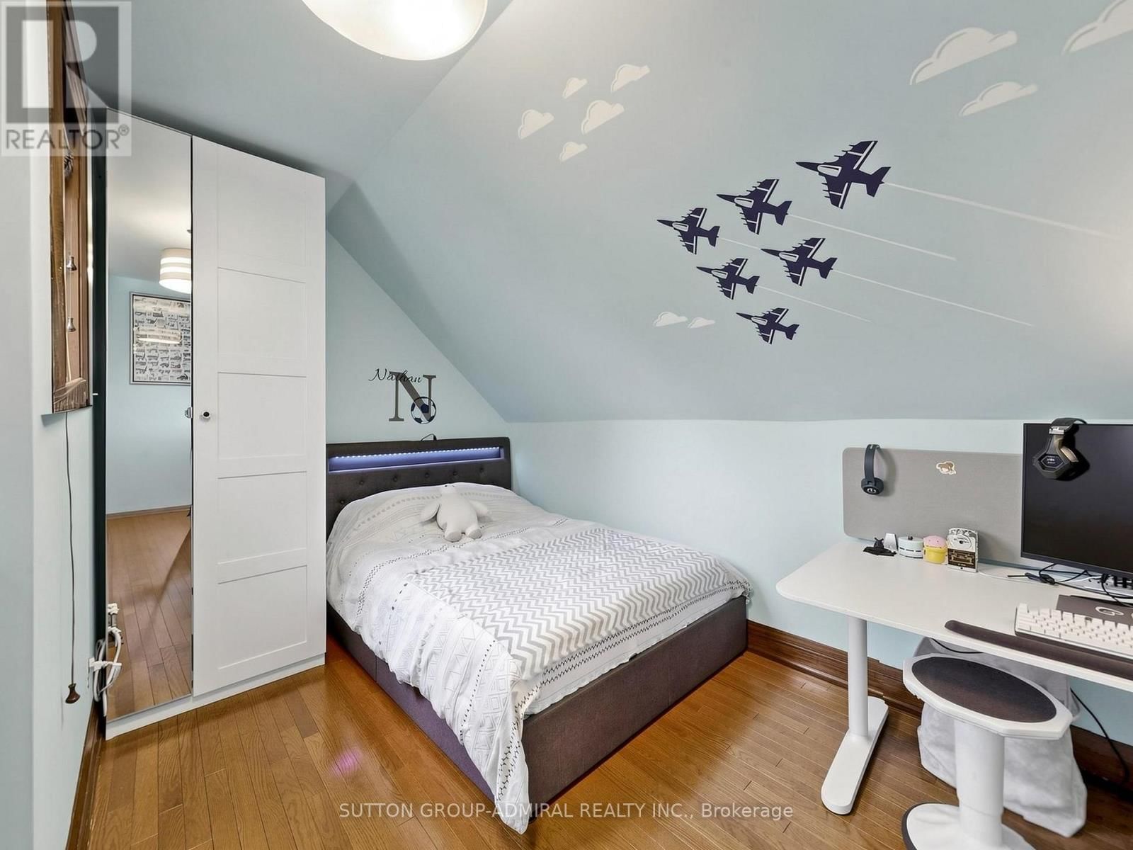 329 MELROSE AVENUE Image 22