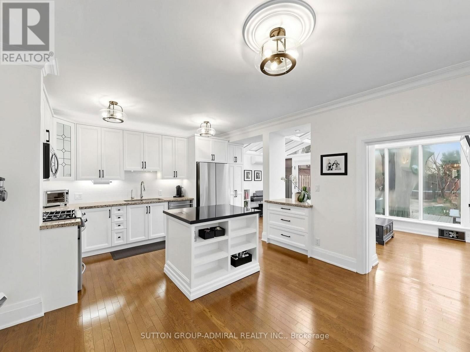 329 MELROSE AVENUE Image 7