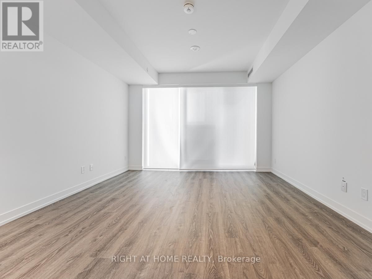 709 - 771 YONGE STREET Image 10