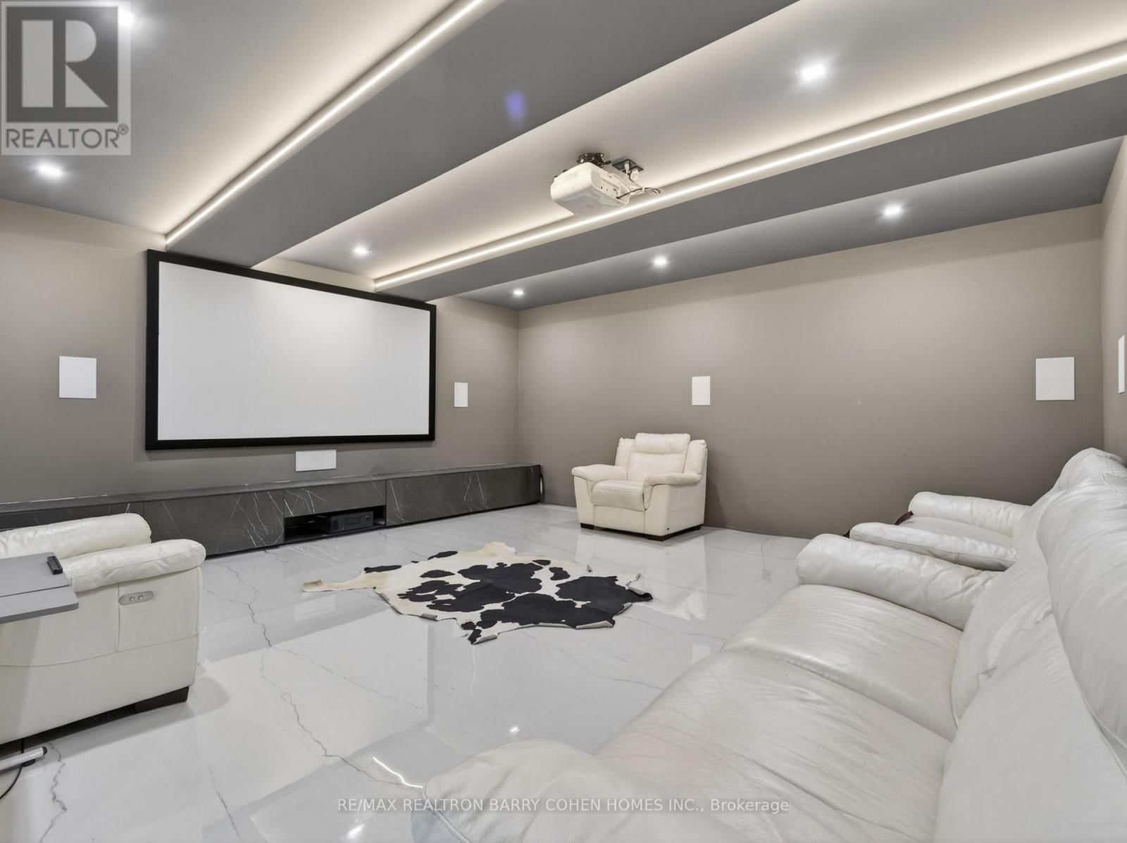 8 CADMUS ROAD Image 29