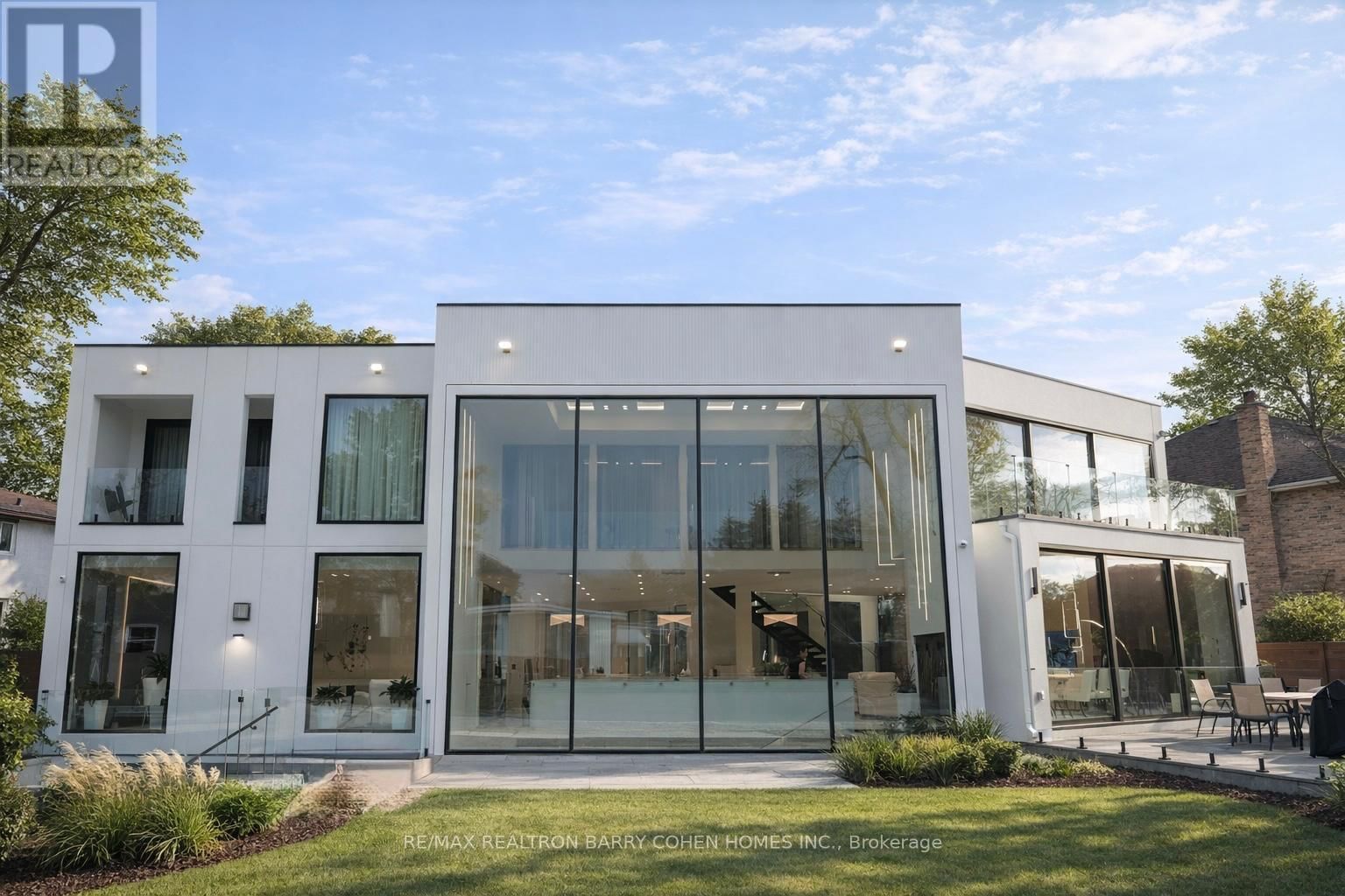 8 CADMUS ROAD Image 31