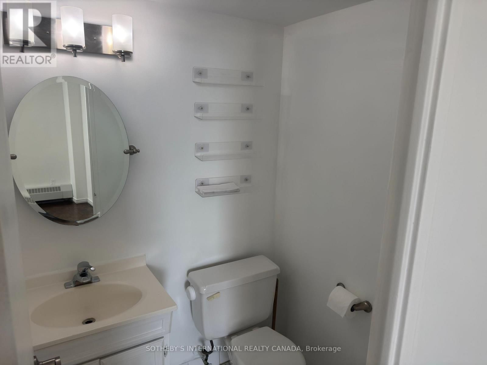 706 - 60 PAVANE LINK WAY Image 12