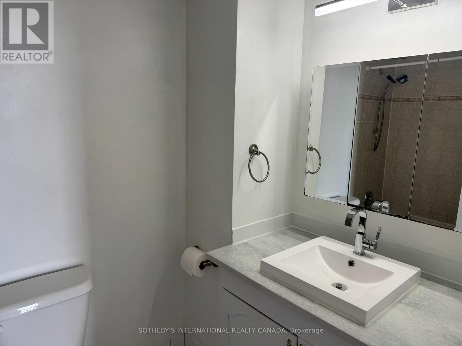 706 - 60 PAVANE LINK WAY Image 9