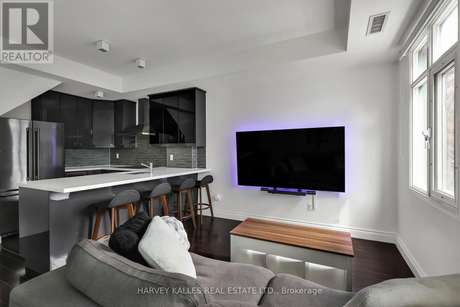 Ph29 - 500 RICHMOND STREET WEST Image 10