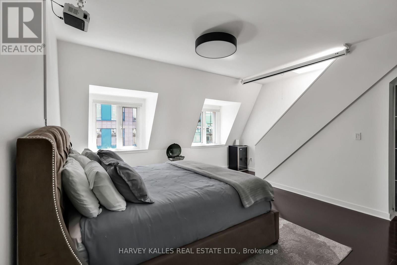 Ph29 - 500 RICHMOND STREET WEST Image 23