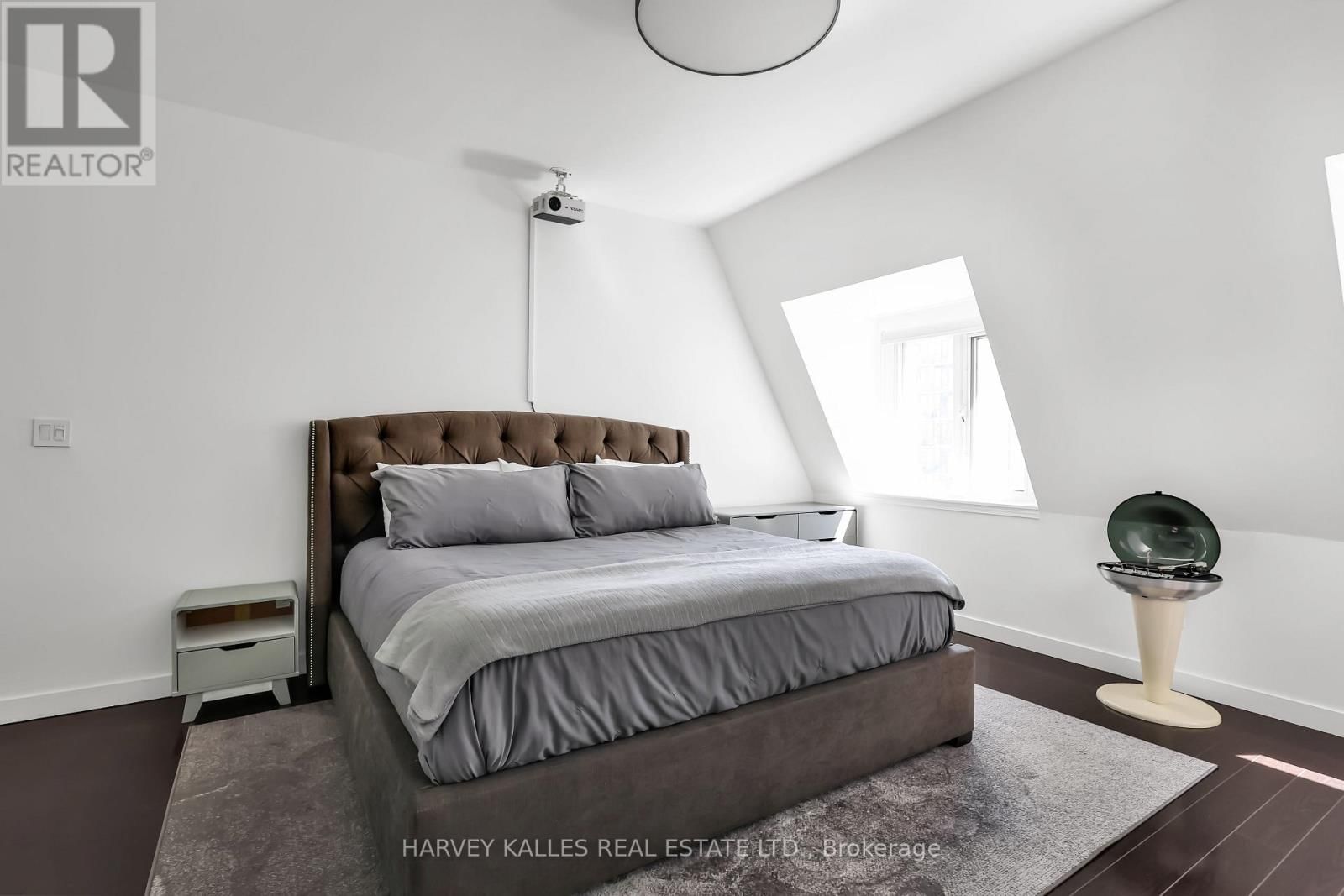 Ph29 - 500 RICHMOND STREET WEST Image 25