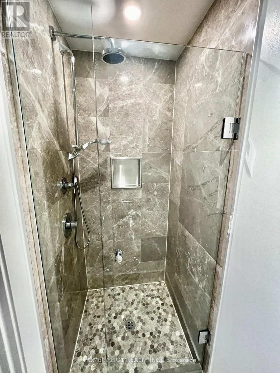 20 RICHARDSON STREET Image 11