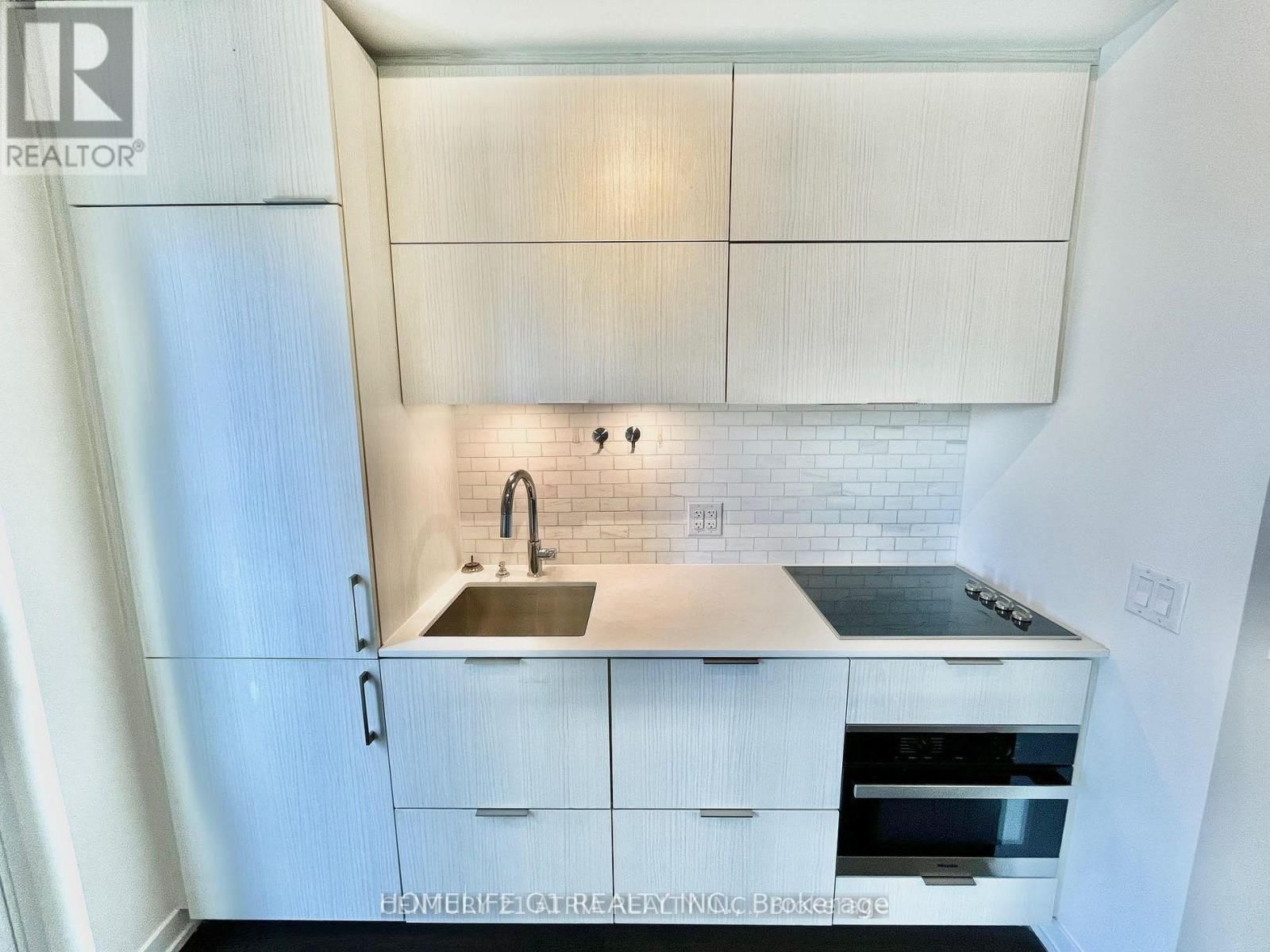 20 RICHARDSON STREET Image 5