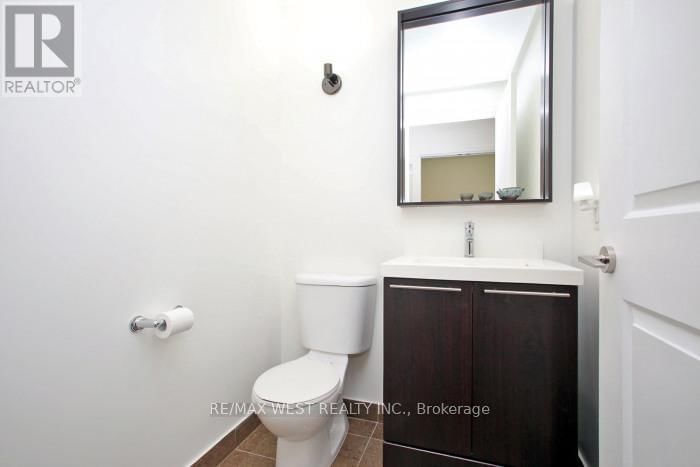 312 - 100 HARRISON GARDEN BOULEVARD Image 24