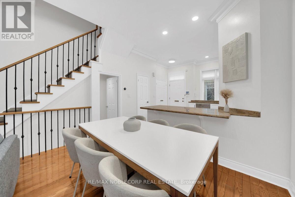 6 LUSCOMBE LANE Image 19