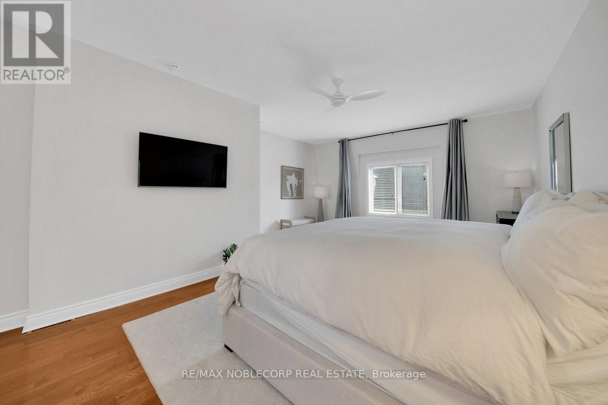 6 LUSCOMBE LANE Image 38