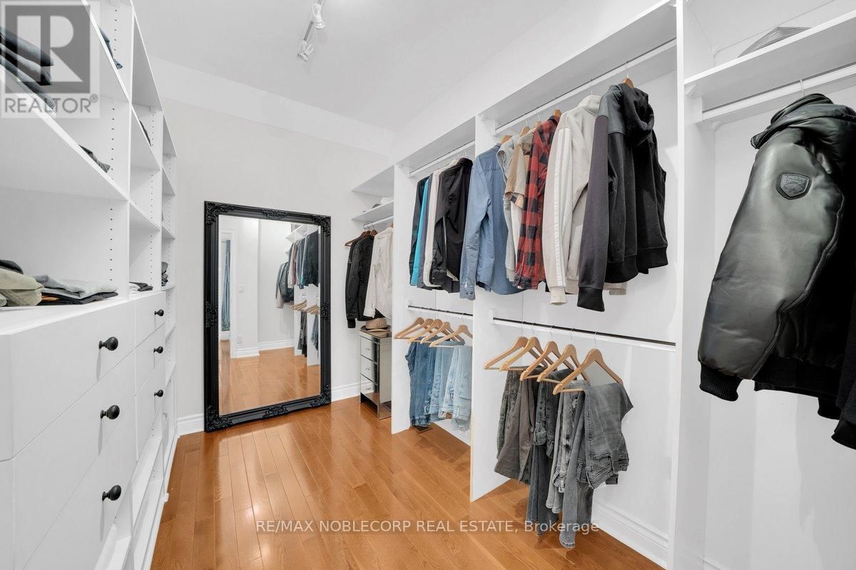 6 LUSCOMBE LANE Image 39