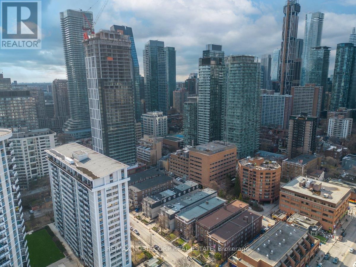 6 LUSCOMBE LANE Image 4