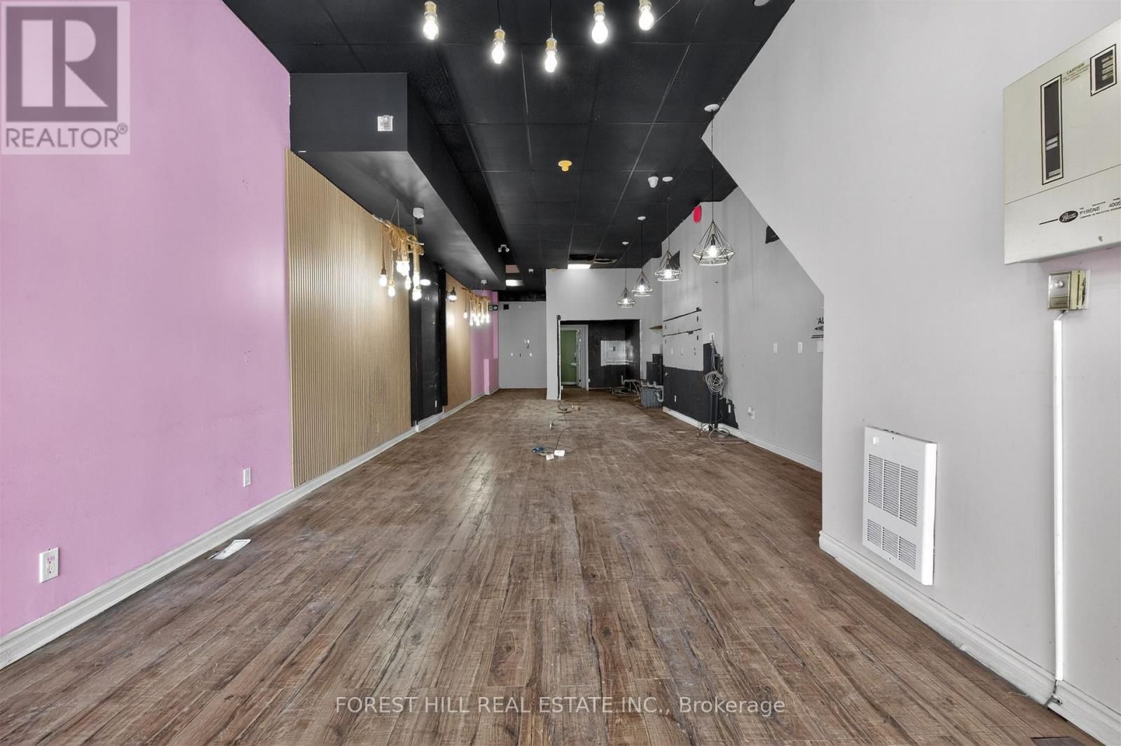 Main - 283 COLLEGE STREET Image 5