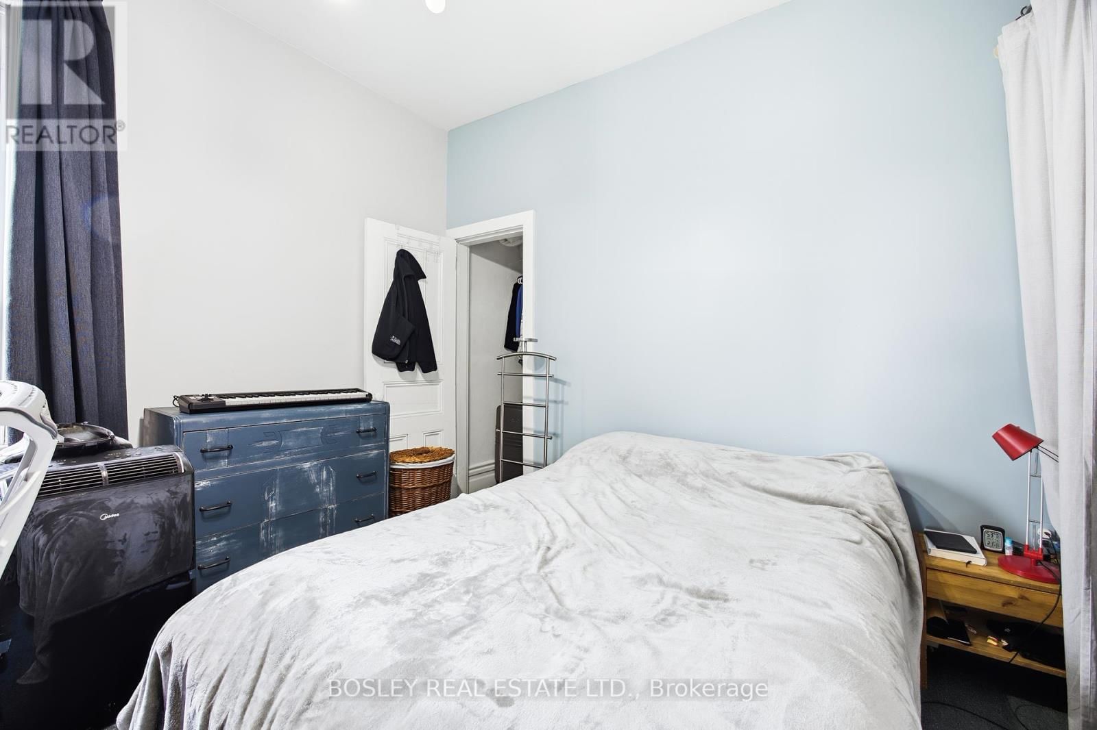 85 WALMER ROAD Image 24