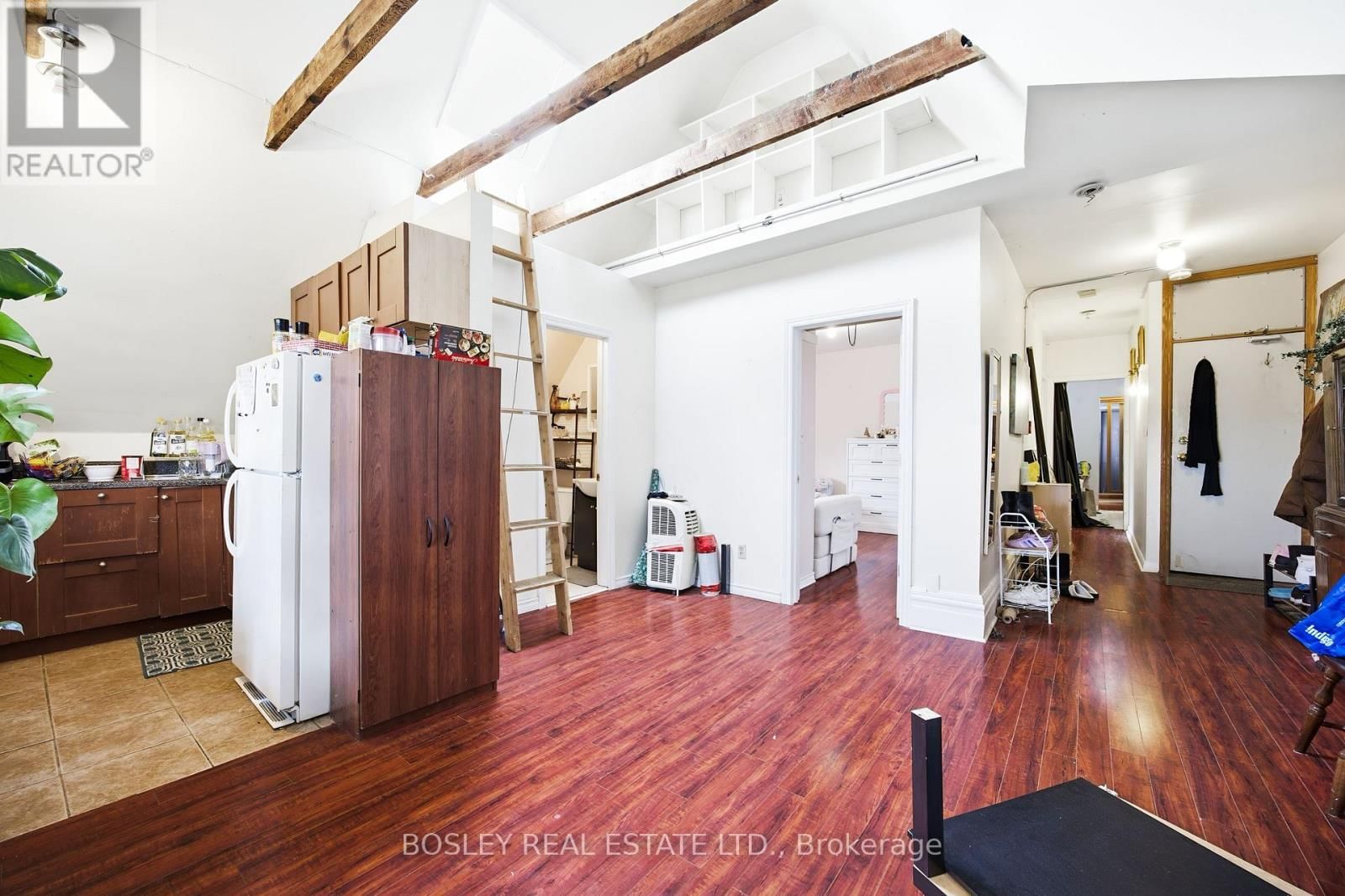 85 WALMER ROAD Image 27