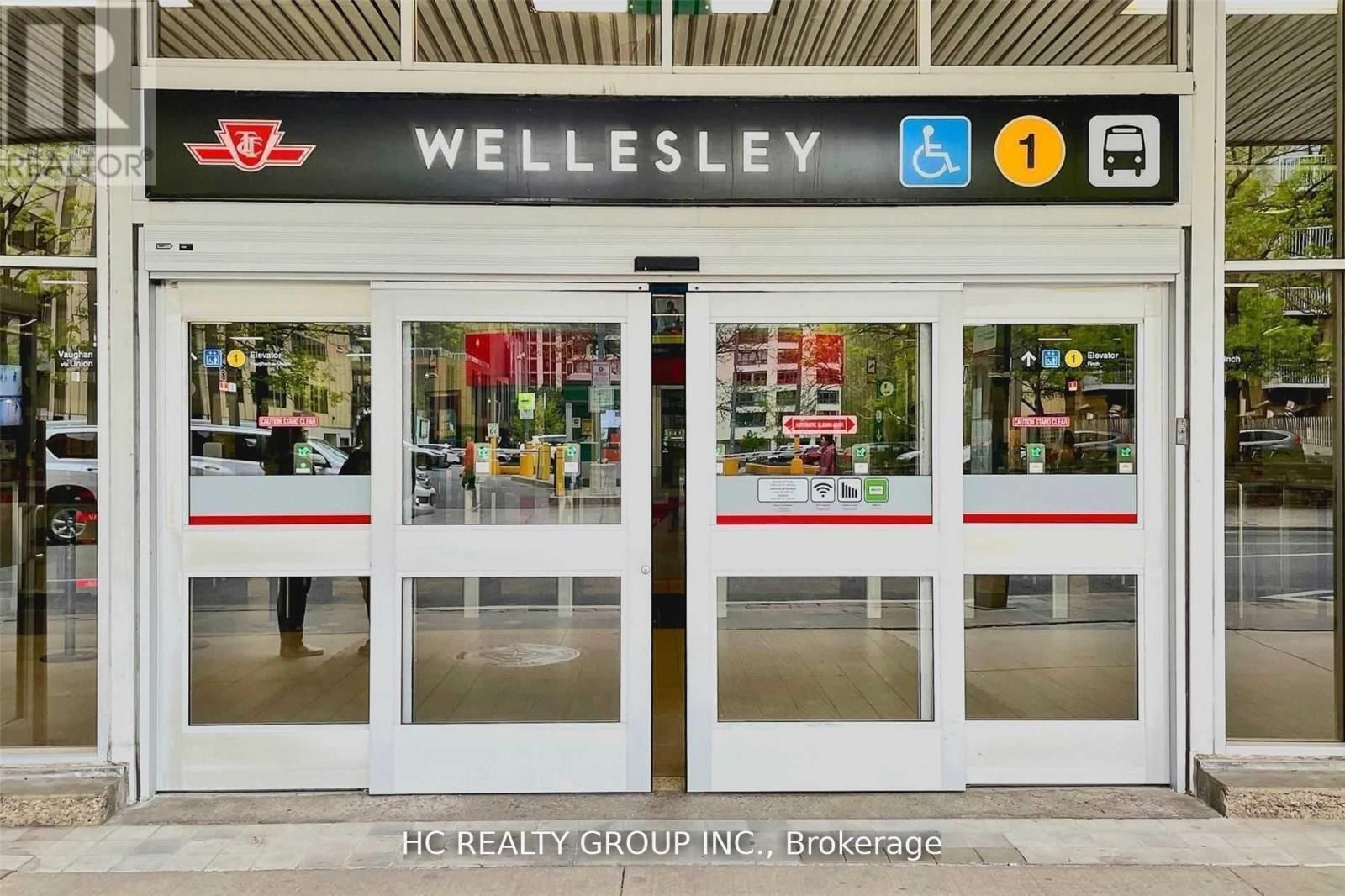 1204 - 28 WELLESLEY STREET EAST Image 16