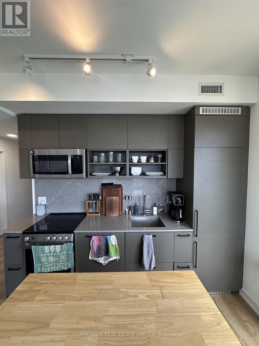 2010 - 135 EAST LIBERTY STREET Image 3