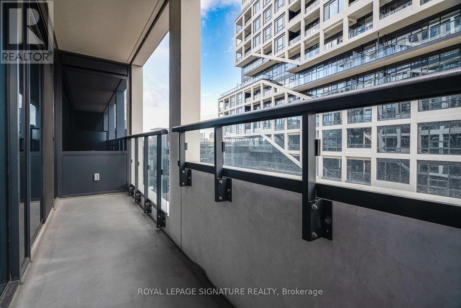 501 - 115 DENISON AVENUE Image 22