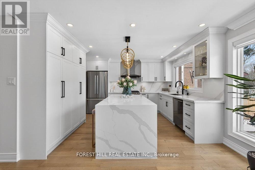 47 TOFINO CRESCENT Image 18