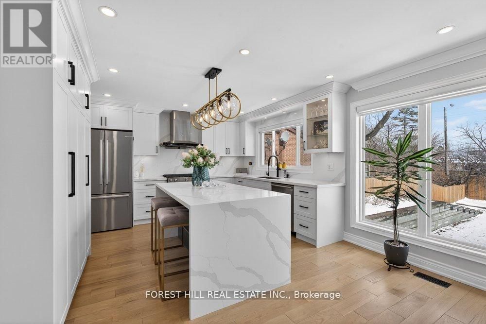 47 TOFINO CRESCENT Image 19