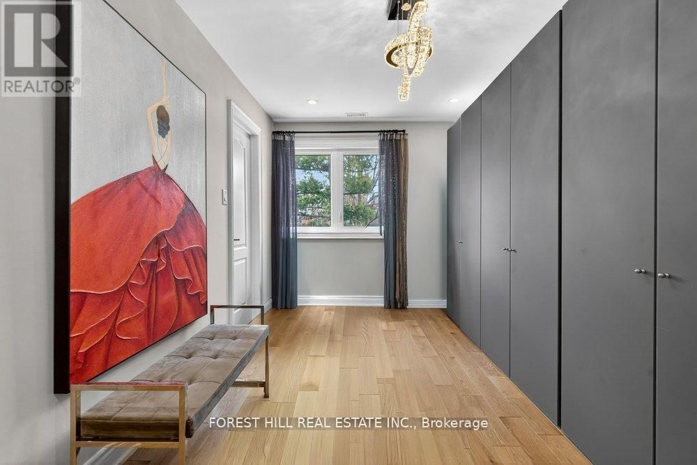 47 TOFINO CRESCENT Image 28