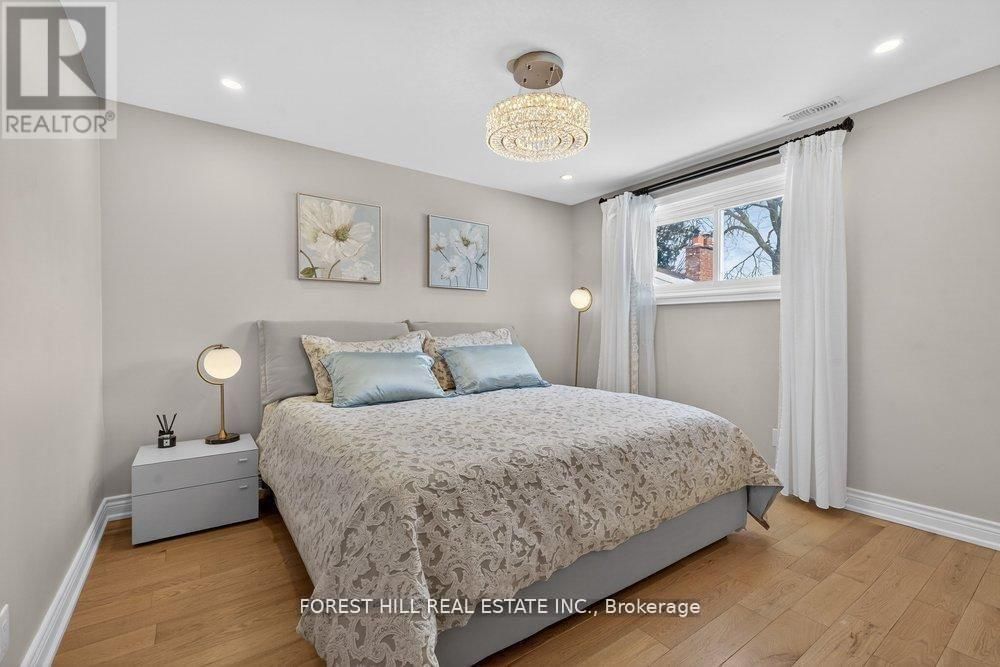 47 TOFINO CRESCENT Image 29