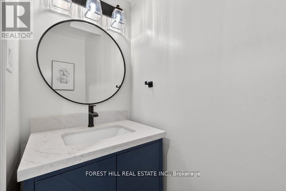 47 TOFINO CRESCENT Image 37