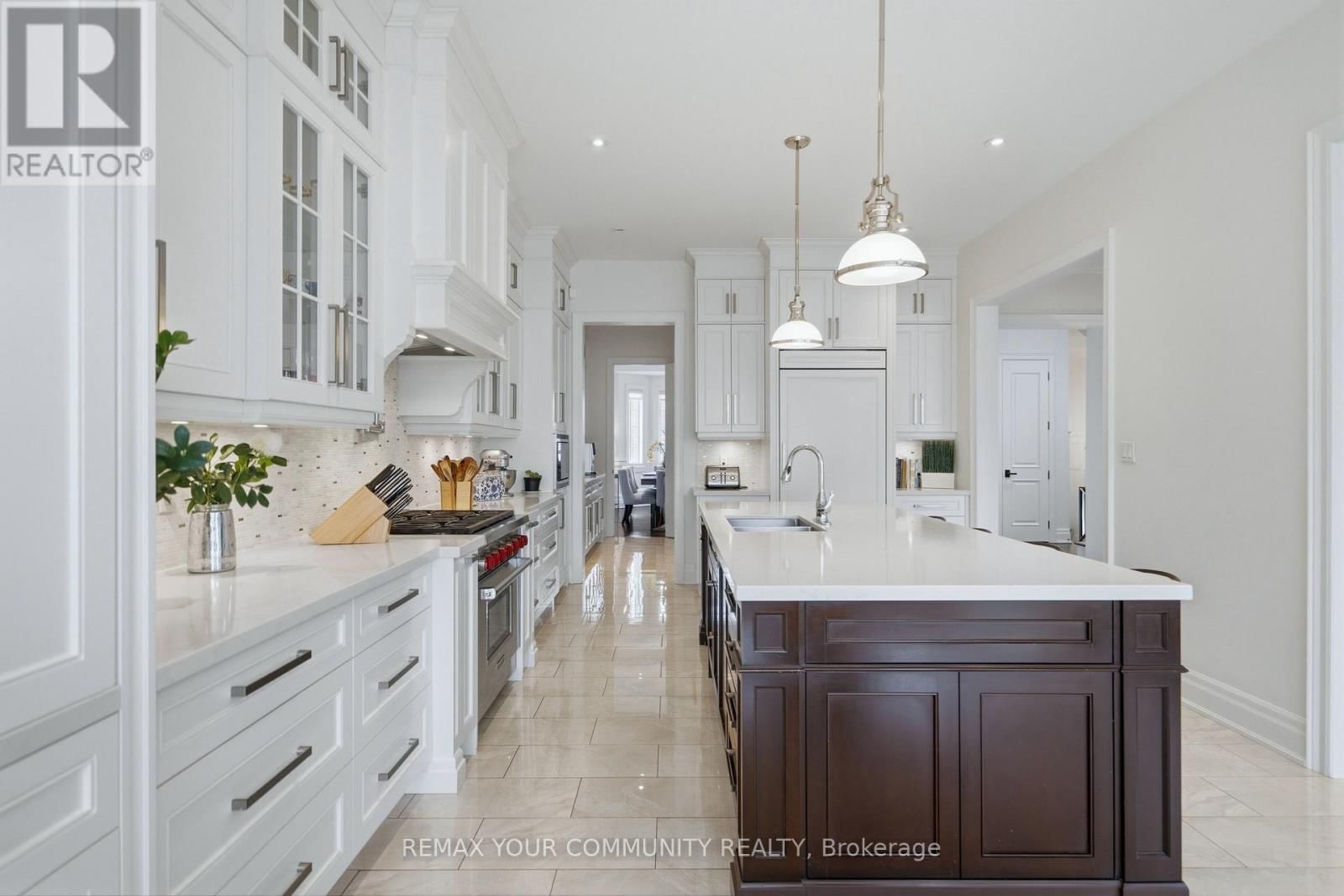 116 FRONTENAC AVENUE Image 10