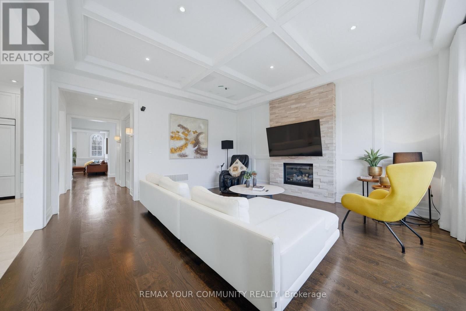 116 FRONTENAC AVENUE Image 14