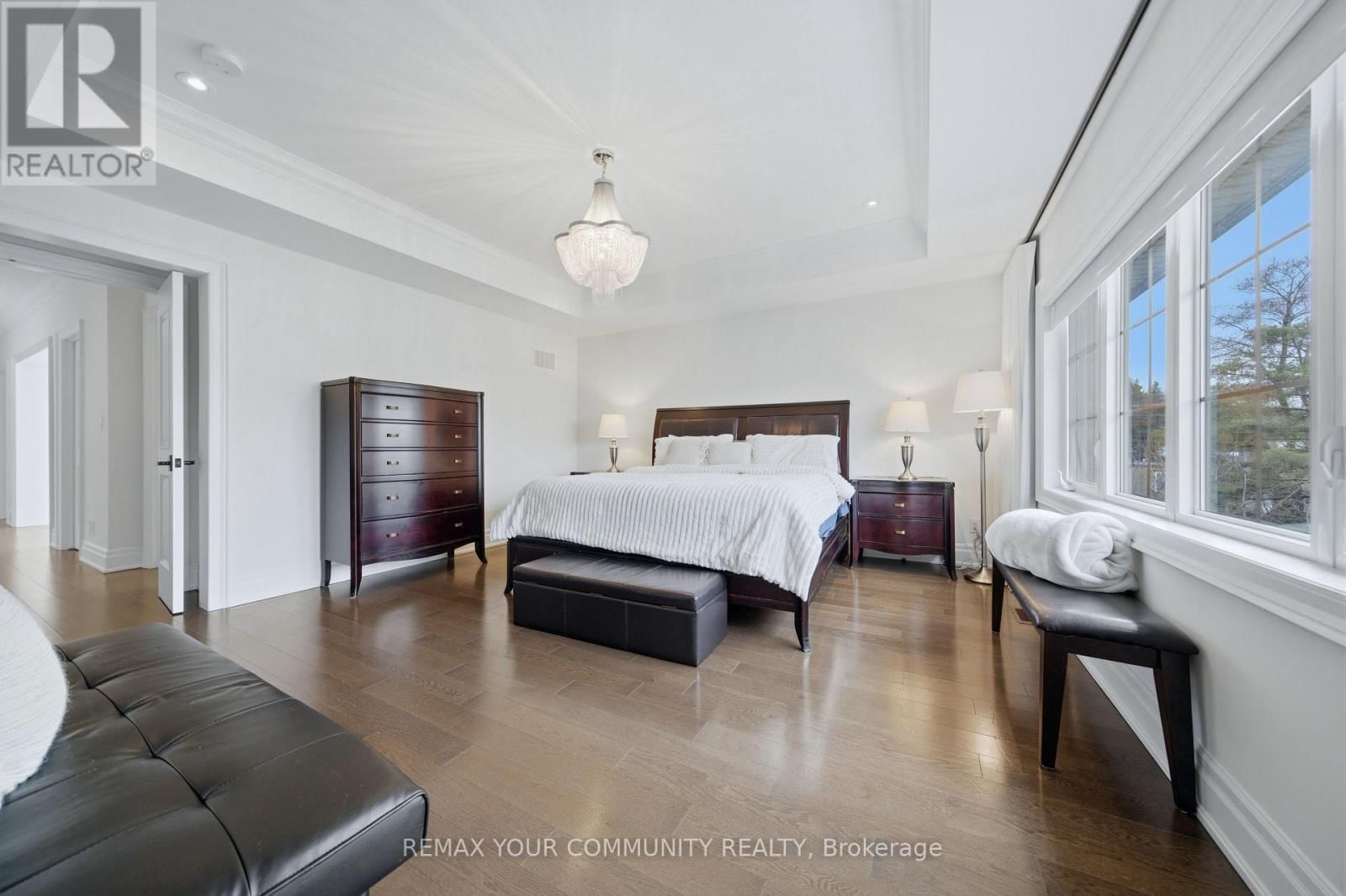 116 FRONTENAC AVENUE Image 23