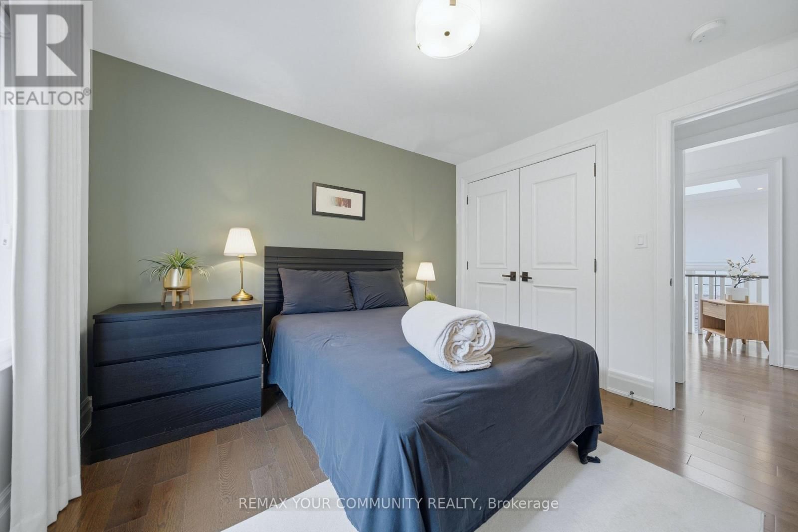 116 FRONTENAC AVENUE Image 29