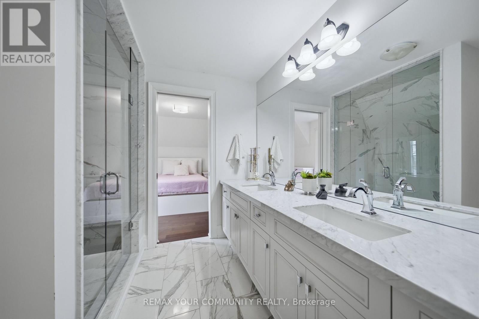 116 FRONTENAC AVENUE Image 32