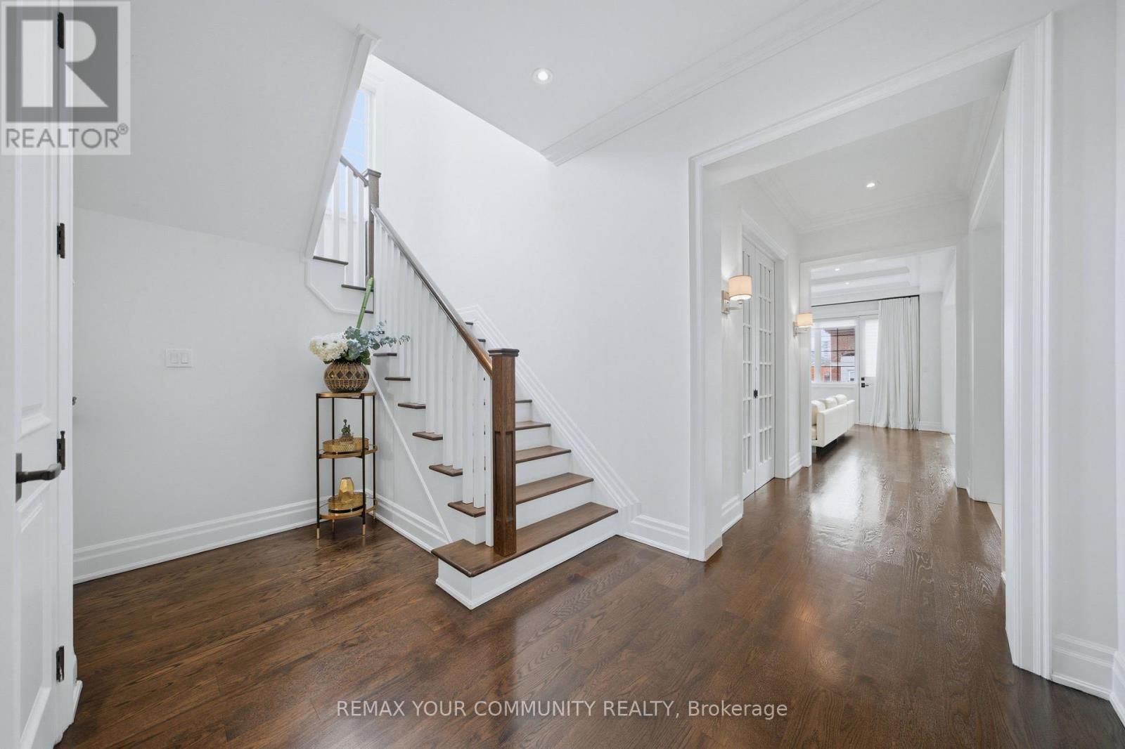 116 FRONTENAC AVENUE Image 4