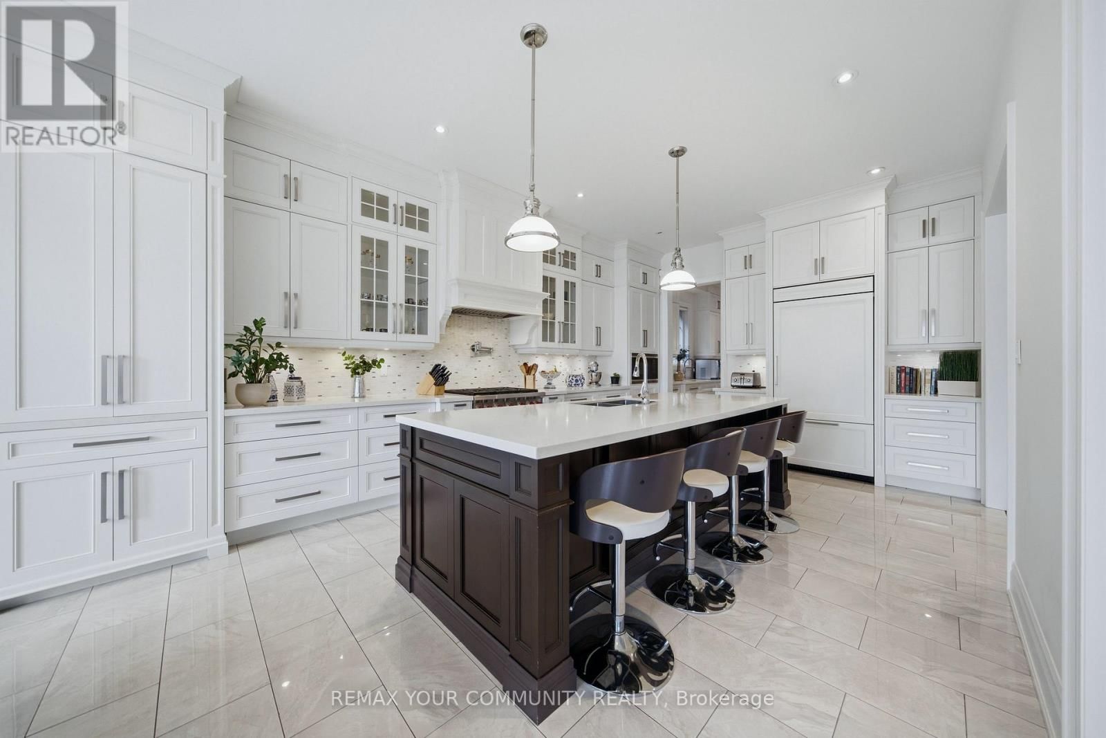 116 FRONTENAC AVENUE Image 9