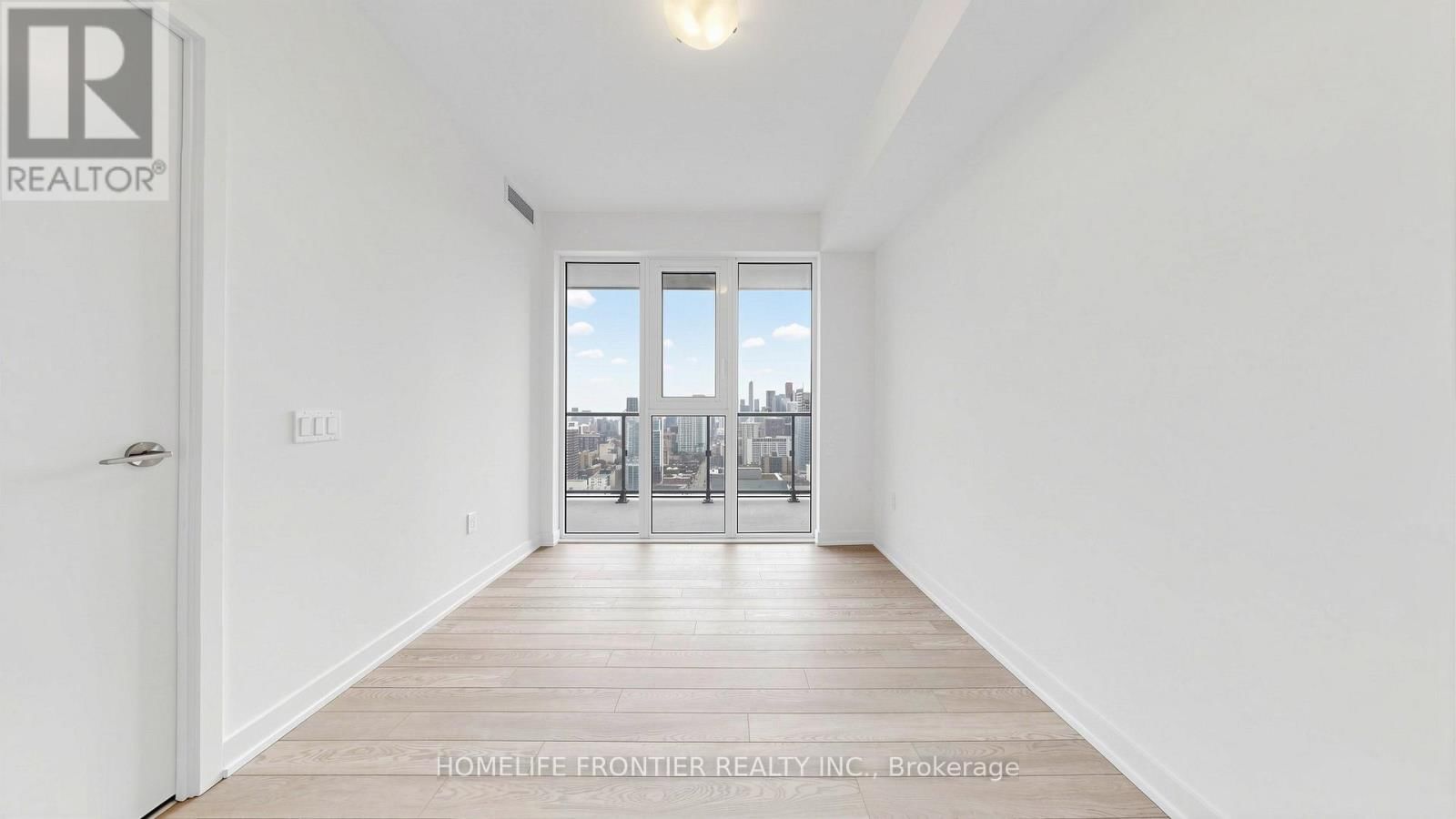 2909 - 634 CHURCH STREET Image 10