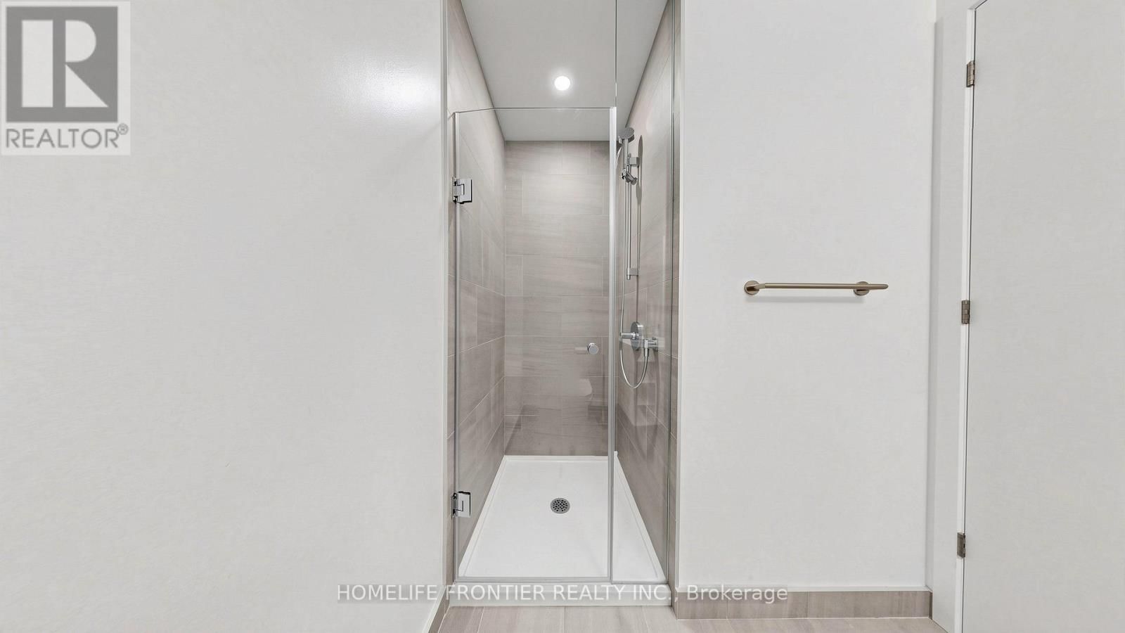 2909 - 634 CHURCH STREET Image 21