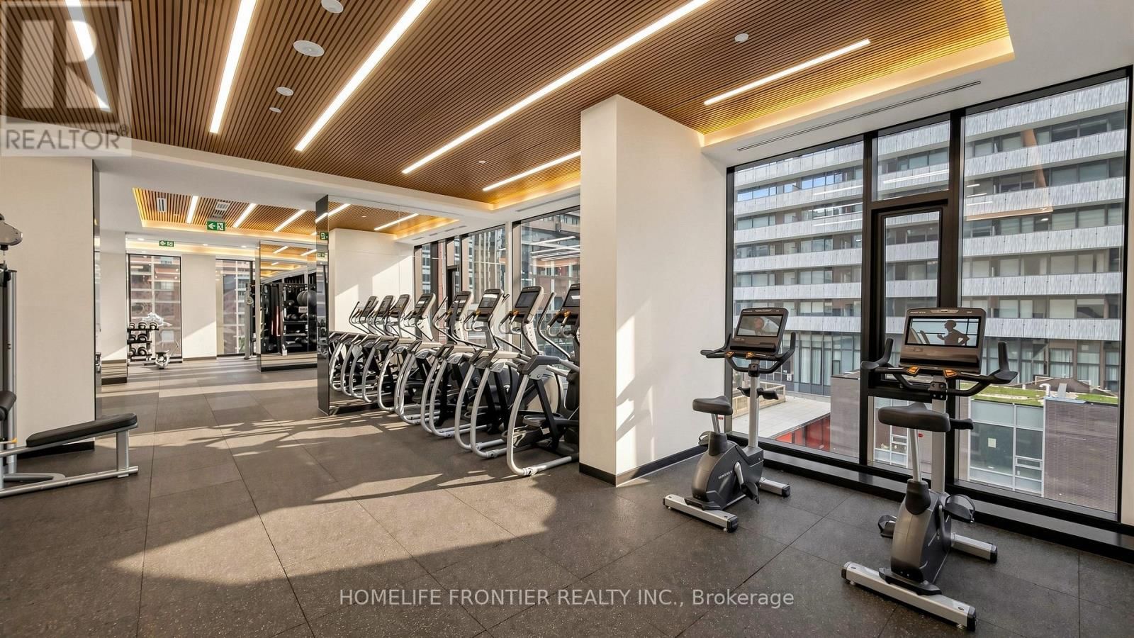 2909 - 634 CHURCH STREET Image 36