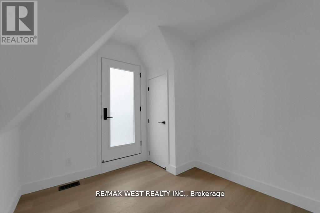 661 WINONA DRIVE Image 13